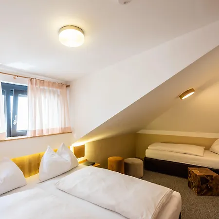 モードス 4* ザルツブルク